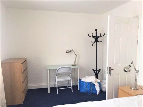room2.jpg